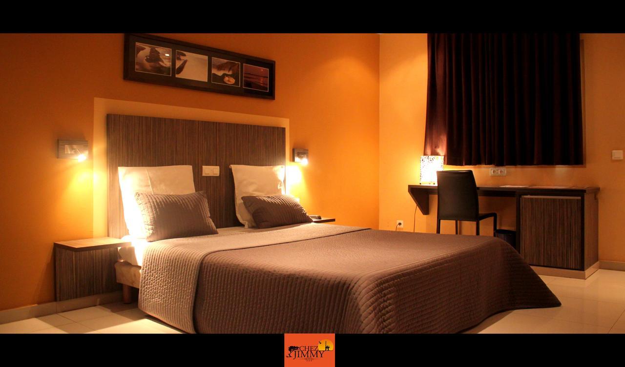 Hotel Chez Jimmy Port-Gentil Buitenkant foto