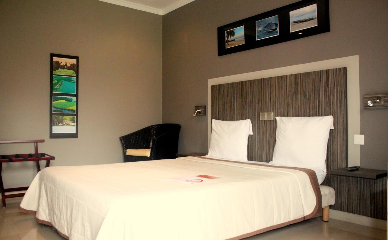 Hotel Chez Jimmy Port-Gentil Buitenkant foto